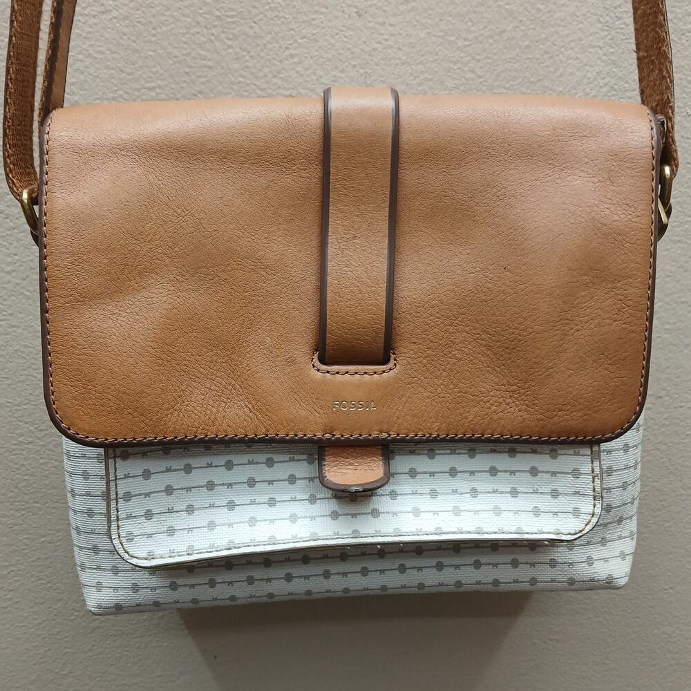 Fossil Leather Kinley Adjustable Strap Crossbody Shoulder Bag Brown White Medium